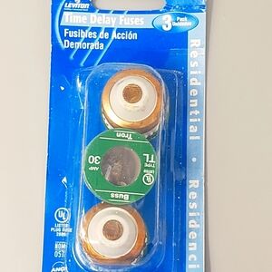Leviton 30 Amp Time Delay Fuses